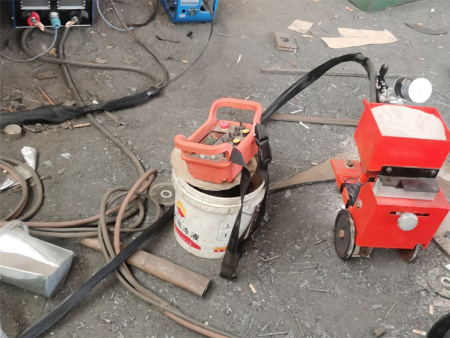 自動(dòng)焊接小車